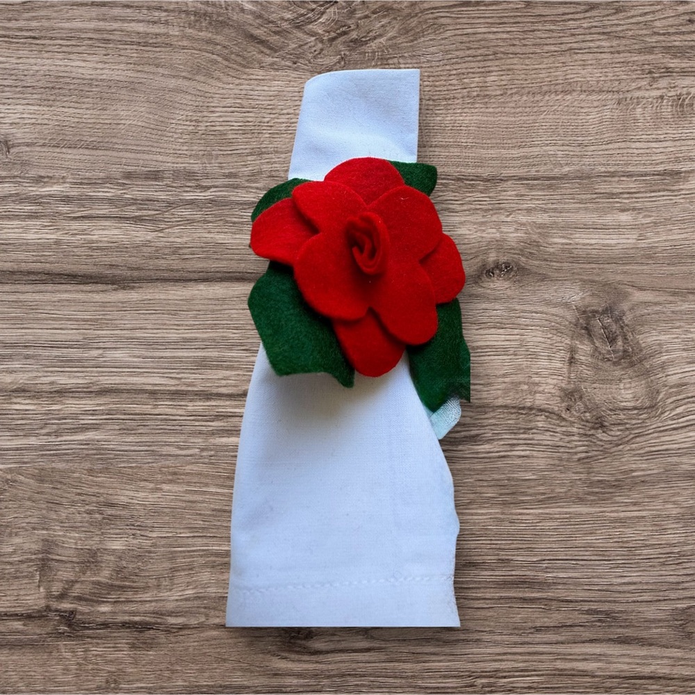 Vintage Handmade - Rose Felt Napkin Rings